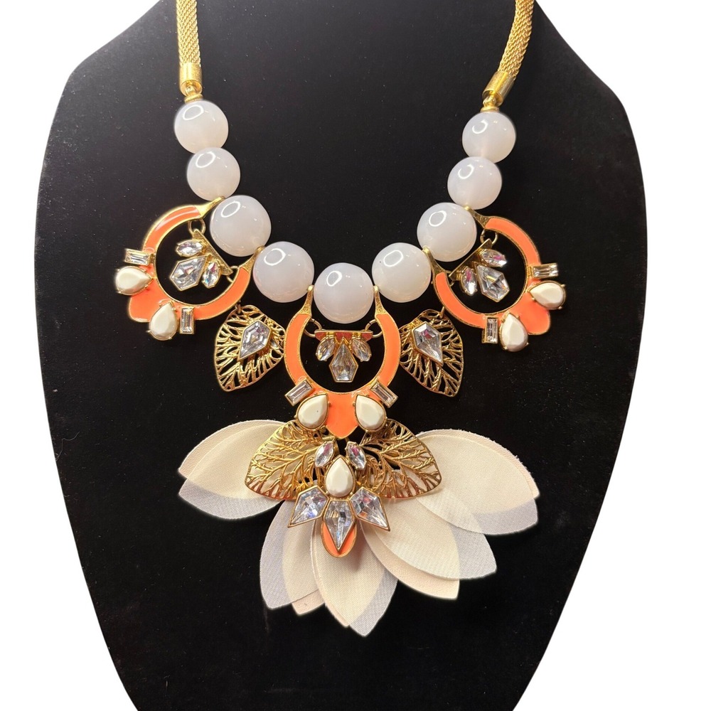 Stella & Dot Statement Bib Necklace Gold Mesh Coral Enamel Floral Crystal White